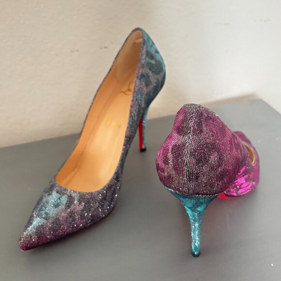 Exclusive Christian Louboutin Pigalle Follies 100 Glitter Plume pointed-toe pump - Picture 2 of 6